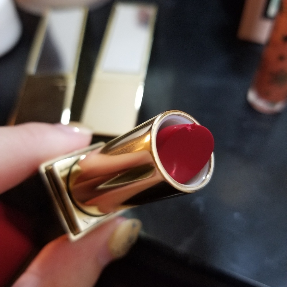 Estee lauder lipsticks
